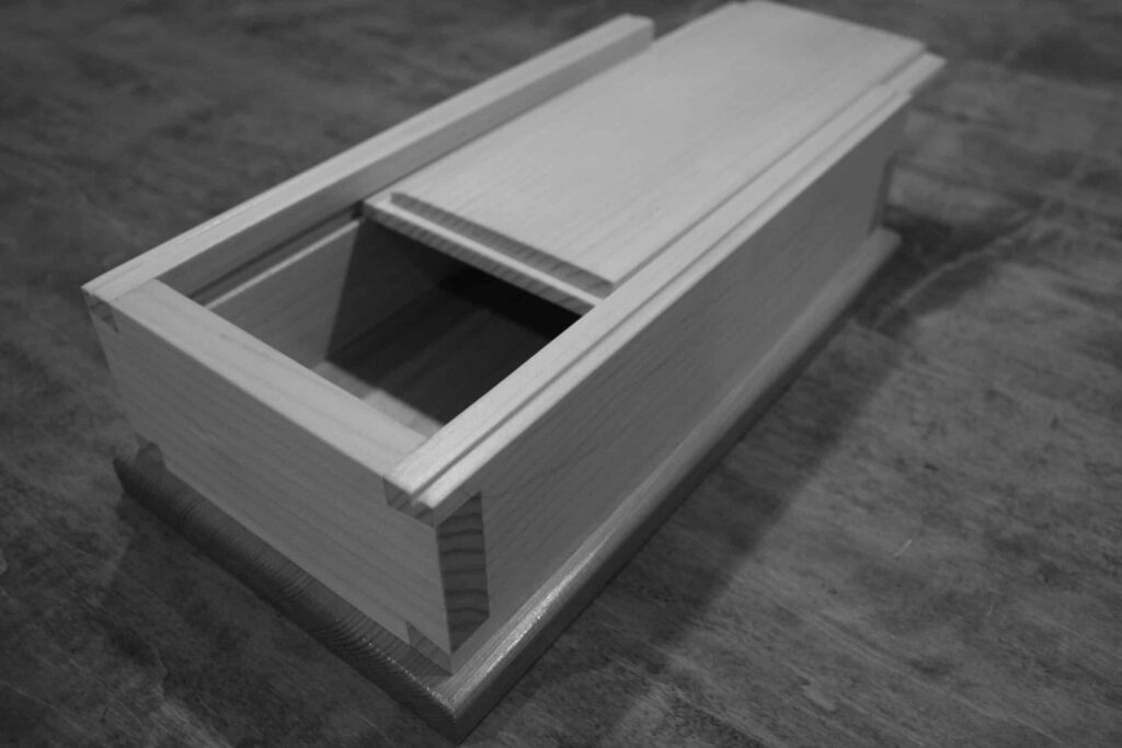 Dovetail Box by Chris Swope
