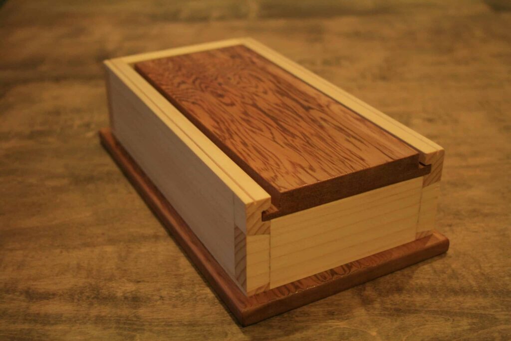 Dovetail Box by Chris Swope