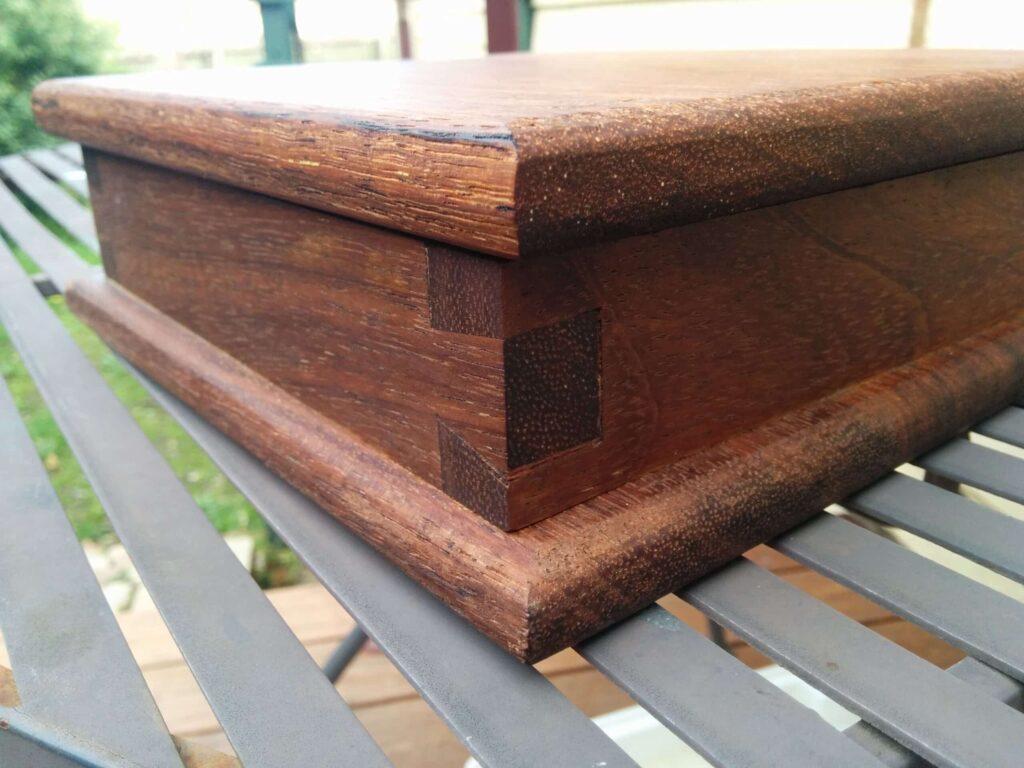 Dovetail Box by Andii