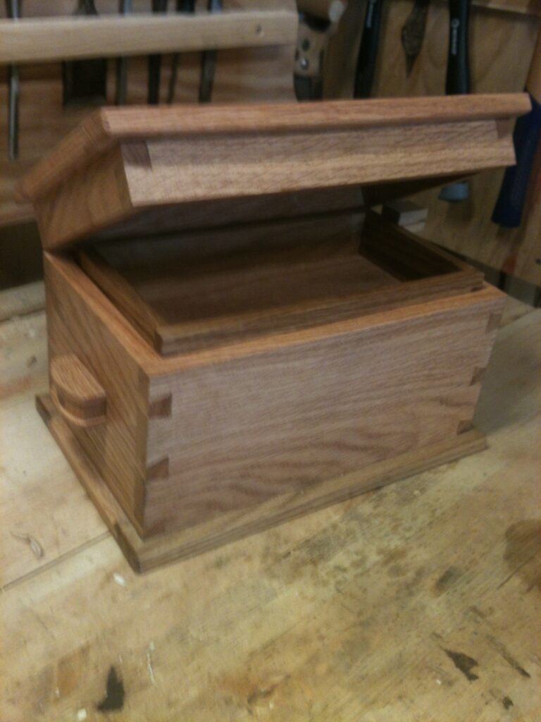 Dovetail Box by Sandy