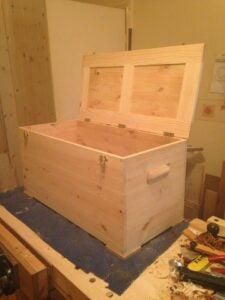 Pine Chest by redwood-copy