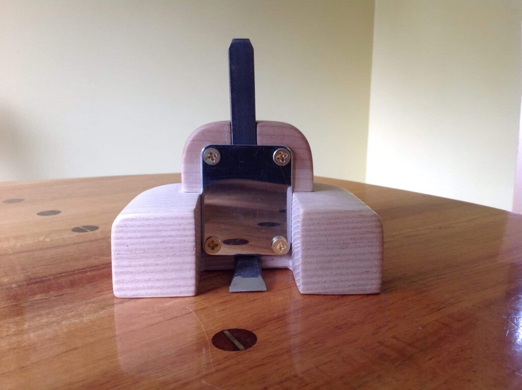 not-so-poorman's router plane by Richard Groomer
