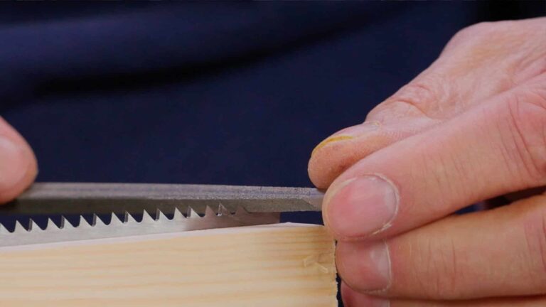 Sharpening Saws: Crosscut Handsaw