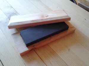 Needed a simple case for the lapping stone, so used some reclaimed pine from the scraps pile.