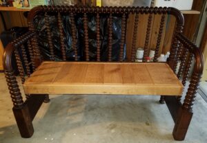 Transition headboard/footboard to bench