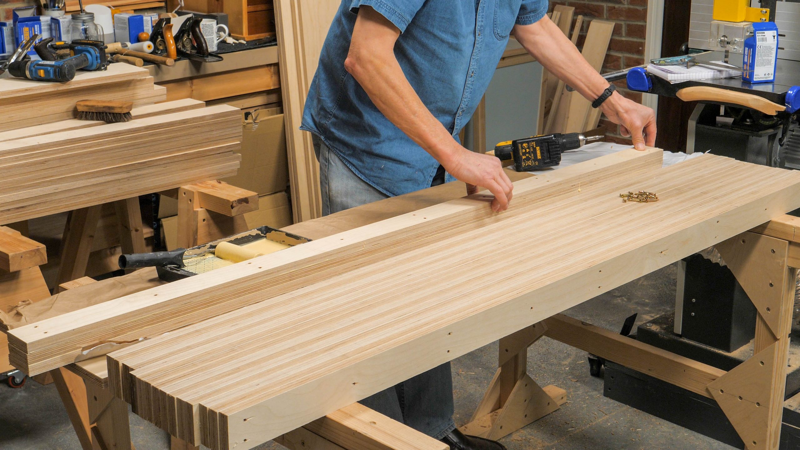 Turning flat plywood into a box with just four cuts: Rockler's