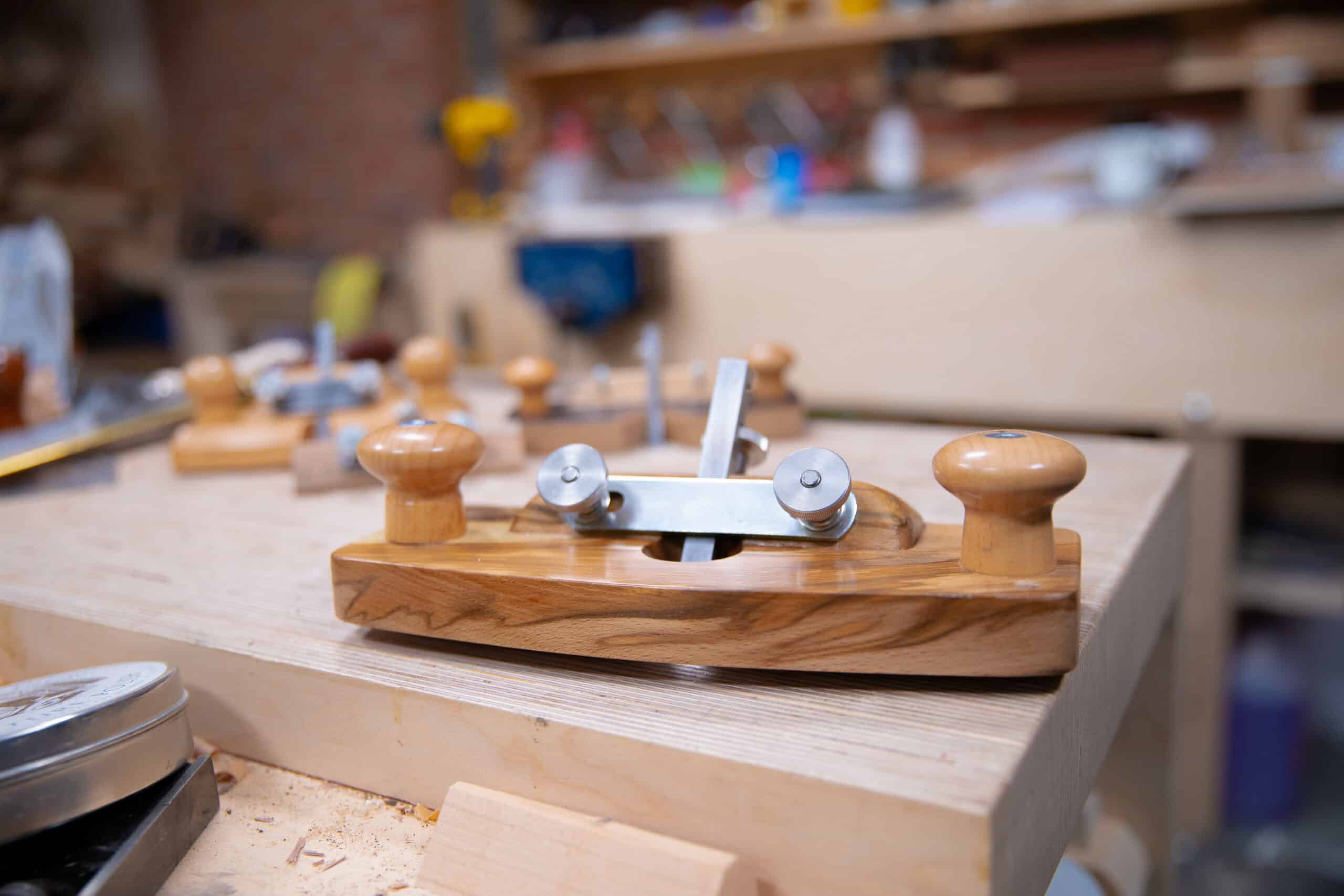 How To Make The World's Best Router Plane - Woodworking Masterclasses