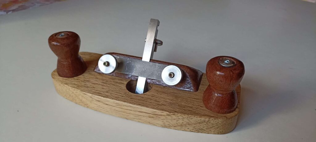 Router Plane by Benoît Van Noten