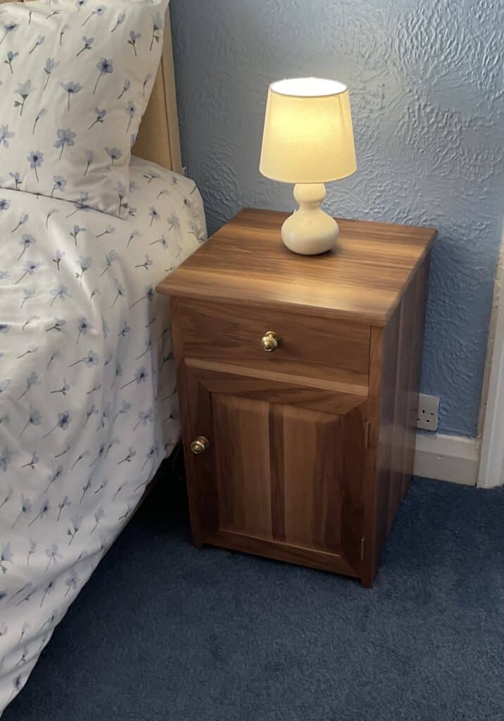 Bedside Cabinet by rayc21